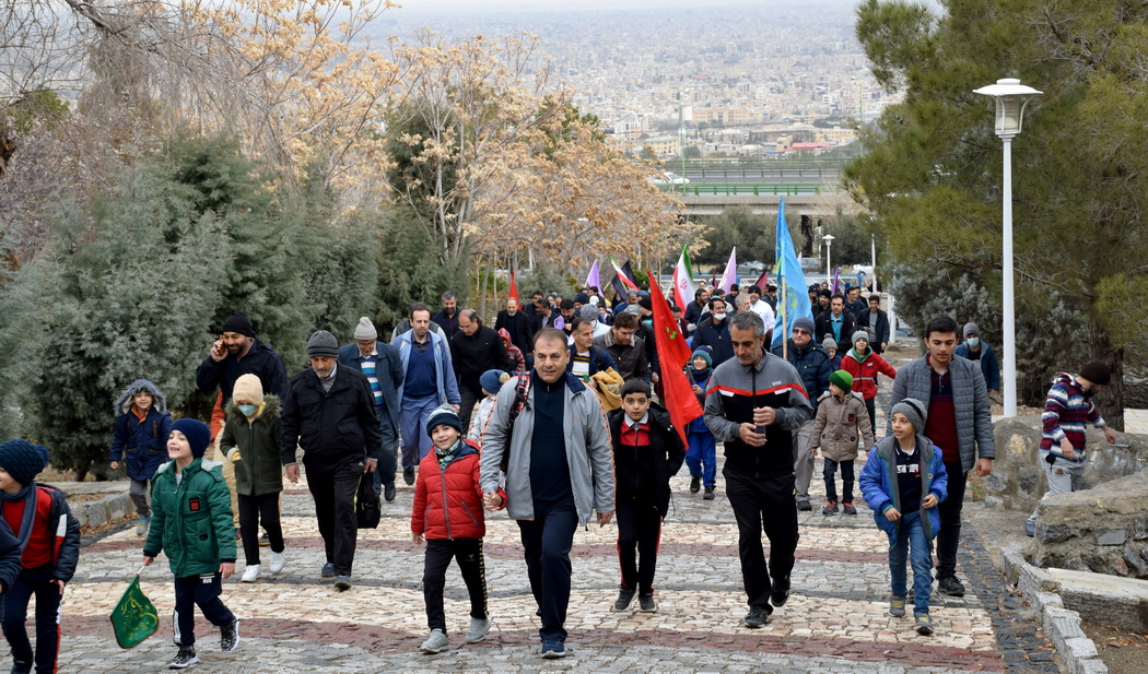 کوه گشت پدر وپسری دانش آموزان دوره اول(11)
